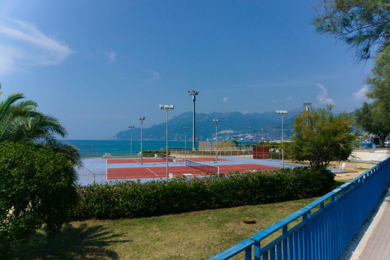 Neverending Sea Luxury Apartment In Salerno Center エクステリア 写真