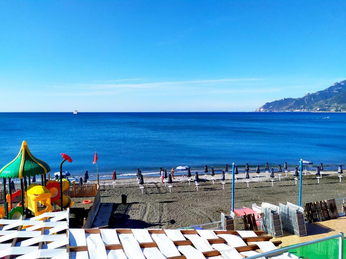 Neverending Sea Luxury Apartment In Salerno Center エクステリア 写真